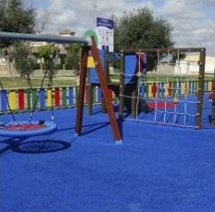 CÉSPED ARTIFICIAL CON BASE AMORTIGUADORA DE SEGURIDAD - Imagen 4
