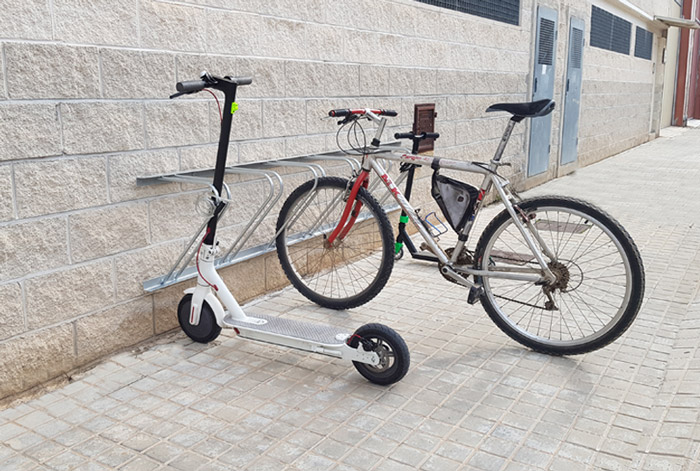 APARCA BICICLETAS/PATINETES ALBORAYA - Imagen 4